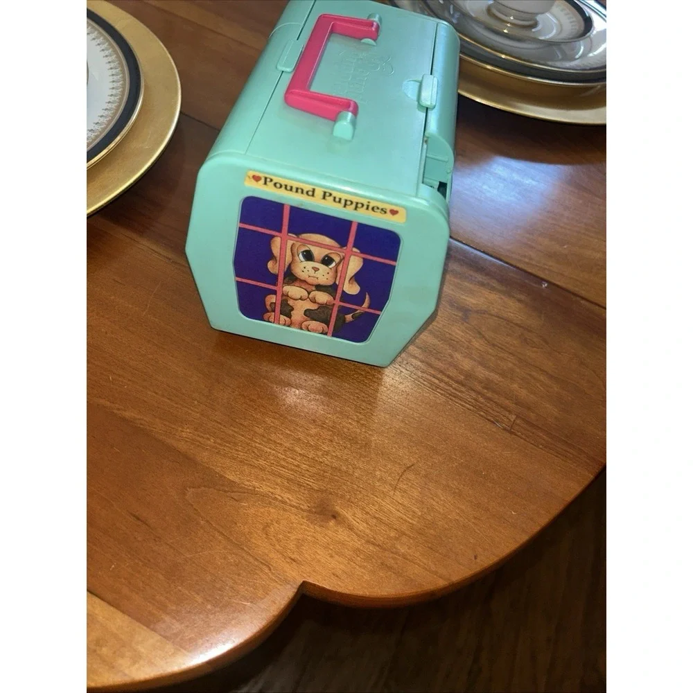 Vintage Pound Puppies Purries Playset Gym Olympics Galoob Pet Carrier 1995 Toy